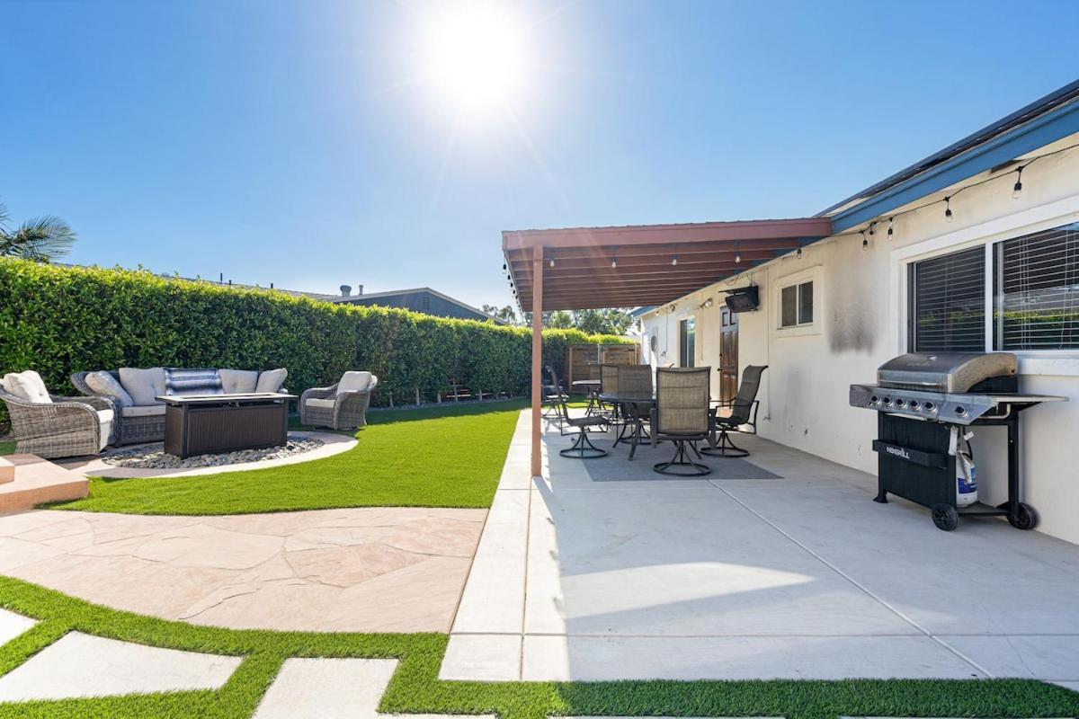 Chill House With Jacuzzi-golf-game